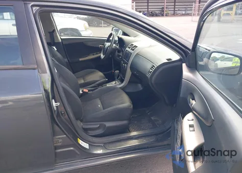 2011 Toyota Corolla S из США, поврежденный, VIN 2T1BU4EE7BC731574